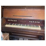 MASON AND RISCH, PUMP ORGAN, NEEDS WORK