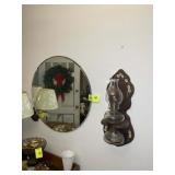 ROUND BEVELED EDGE WALL MIRROR, 30 IN DIAMETER AND