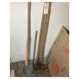GROUP OF HAND TOOLS, SHOVEL, AX, RAKE