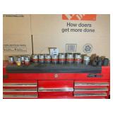 GROUP OF KING TONY 3/4 IN DRIVE SOCKETS, 1-3/4 IN