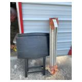 TRIPOD AND TV TRAYS