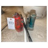 PAIR OF SMALL BOTTLE JACKS
