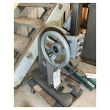 RATCHETING TYPE ARBOR PRESS, 11 INCH