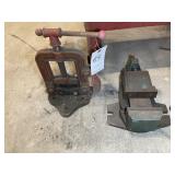 TABLE TOP BENCH VISE AND PIPE VISE