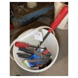 5 GALLON BUCKET CONTAINING MISC TOOLS, FILES, PRYB