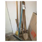 GROUP OF HAND TOOLS, SHOVELS, HOE, ETC