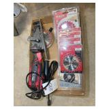 BAUER 4.5 IN COMPACT CIRCULAR SAW WITH EXTRA BLADE