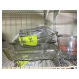 GROUP OF ANCHOR HOCKING GLASS BAKING DISHES AND ME