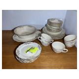 GROUP OF HOMER LAUGHLIN VIRGINIA ROSE CHINA, 31 PC