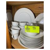 52 PCS OF TOWNEHOUSE QUEEN ANNE PATTERN