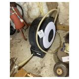 RETRACTABLE WATER HOSE REEL