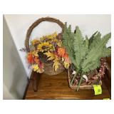 GROUP OF ARTIFICIAL WREATHS AND BASKETS