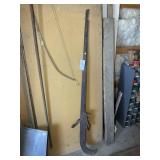 VINTAGE 1000 LB SCALE, 73 IN LONG