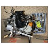 GROUP OF ASSORTED KITCHEN UTENSILS AND FLATWARE