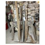 GROUP OF HANDLES AND METAL RODS