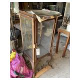 CAST METAL DISPLAY CABINET, MISSING DOOR GLASS, BR