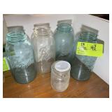 GROUP OF BALL MASON JARS, BLUE AND CLEAR