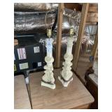 PAIR OF TABLE LAMPS 31 IN TALL