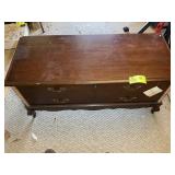 LANE SWEETHEART CEDAR CHEST, NEEDS WORK, SOME DAMA
