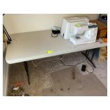 6 FT PLASTIC TABLE