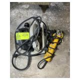 DEWALT DWE402 GRINDER AND BLACK AND DECKER CIRCULA