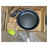 MADE IN ITALY I 12 IN STAINLESS FRYING PAN