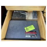 TAP AND DIE SET