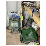 SCOTTS SPREADER AND MISC GRASS SEED