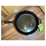 LODGE CAST IRON FRYING PAN MARKED 53 USA 10SK