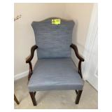 UPHOLSTERED SIDE CHAIR