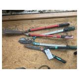 GROUP OF GARDEN TOOLS, LOPPERS, HEDGE CLIPPERS, PO