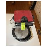 GEORGE FOREMAN GRILLING MACHINE AND OSTER WAFFLE M