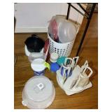 GROUP OF MISC PLASTIC STORAGE CONTAINERS