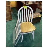 GROUP OF OUTDOOR FOLDING CHAIRS AND WOODEN SPINDLE