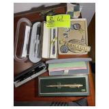 GROUP OF PENS AND PEN/ PENCIL SETS