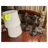 GROUP OF 3 TABLE LAMPS, 2 SHADES, APPROX 15 IN TAL