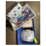 GROUP OF MISC KITCHEN ITEMS, GEORGE FOREMAN, CUTTI