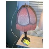 TABLE LAMP, APPROX 20 IN TALL