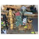 GROUP OF CHRISTMAS Dï¿½COR, TREE, ETC