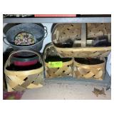 BOTTOM SHELF OF METAL RACK, PEACH BASKETS