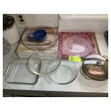 GROUP OF ANCHOR HOCKING GLASS BAKING DISHES AND AS
