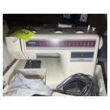 BROTHERS XL3200 PORTABLE SEWING MACHINE