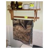 WALL HANGING QUILT RACK 36 IN WIDE WITH BLANKET
