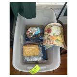 TOTE WITH MISC HOLIDAY THEMED TABLE CLOTHS AND ENT