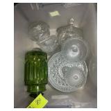 LARGE GROUP OF DECORATIVE GLASS SERVING DISHES, CA