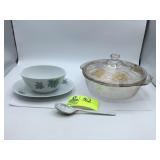 Fire King 2 Quart Georges Briard Gold Sonata Casse