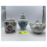 Vintage Hand Painted Ginger Jar,  Royal Crown Chin