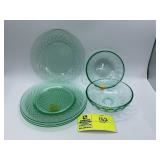 Anchor Hocking Uranium Glass Bowl, J and G Meakin