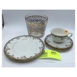 Roberts China Smokey Rose Tea Cup and Fruit, Deser