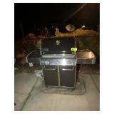WEBER GENESIS 3 BURNER GASS GRILL